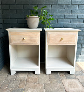 Set of 2 Night Stands - Solid White Oak in Paperie By Melange One